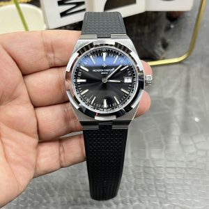 Premium Vacheron Constantin Overseas 41mm Super Clone Watch for Sale 1035954054 - front view