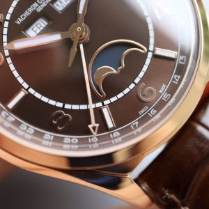Vacheron Constantin FIFTYSIX Super Clone Watch - Premium AAA Replica 1135499156 - close-up | Fiftysix
