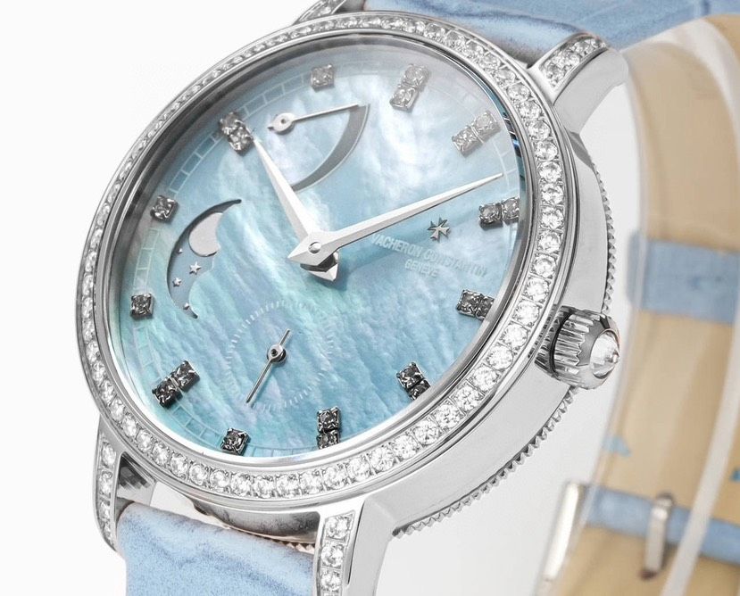 4-157.jpg Vacheron Constantin Patrimony Moon Phase Luxury Replica Watch 1054850661 - close-up