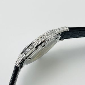 Vacheron Constantin Patrimony Super Clone Men's Watch, AAA Replica 1124402065 - detailed view