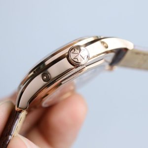 Vacheron Constantin FIFTYSIX Super Clone Watch - Premium AAA Replica 1135499156 - top view | Fiftysix