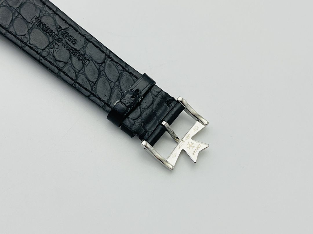 7-164.jpg Vacheron Constantin Patrimony Super Clone Men's Watch, AAA Replica 1124402065 - macro shot