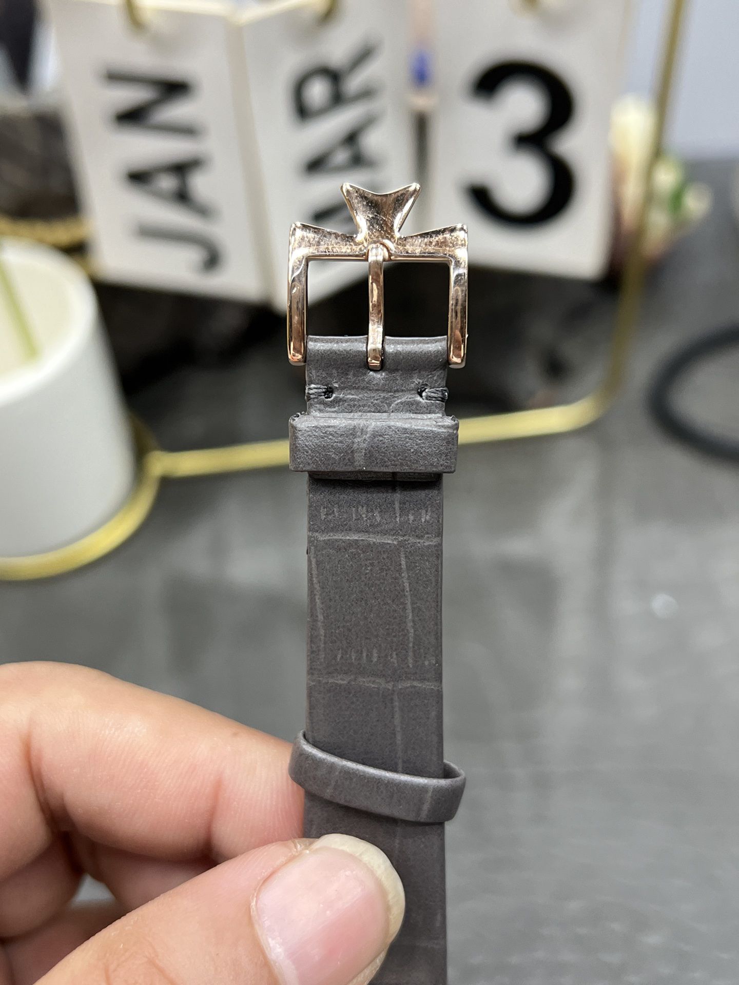 7-668.jpg Vacheron Constantin Patrimony 33mm Women's Super Clone Watch for Sale 1127066137